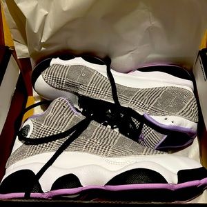 Brand New in box never been worn 💜